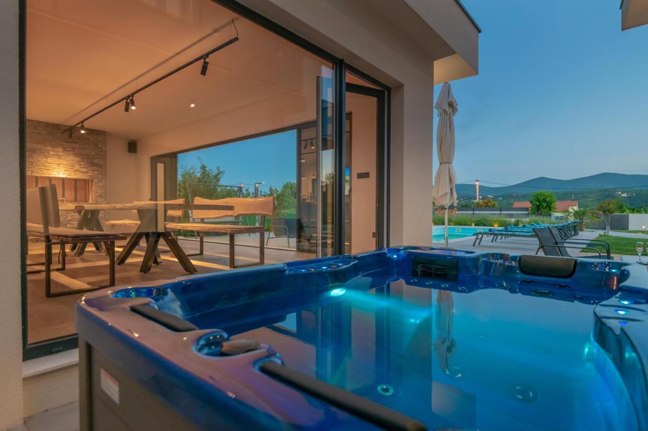 Villa Lukrecia, Luxury Villa In Imotski-Makarska Donji Prolozac Exterior photo